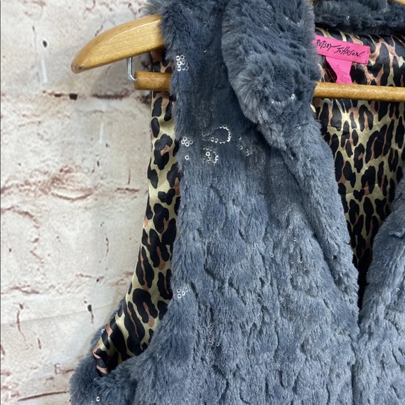 Betsey Johnson Vest Medium Faux Fur Leopard Soft - Picture 4 of 5